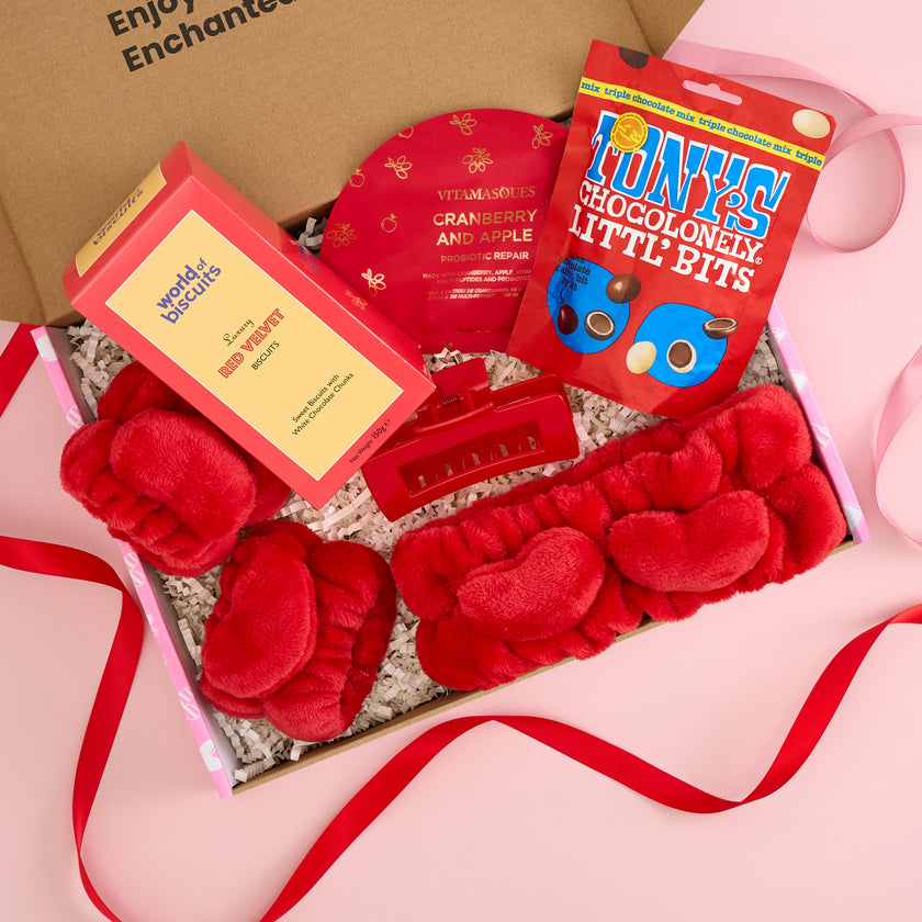 🔴🍫 The Red Velvet Indulgence Box