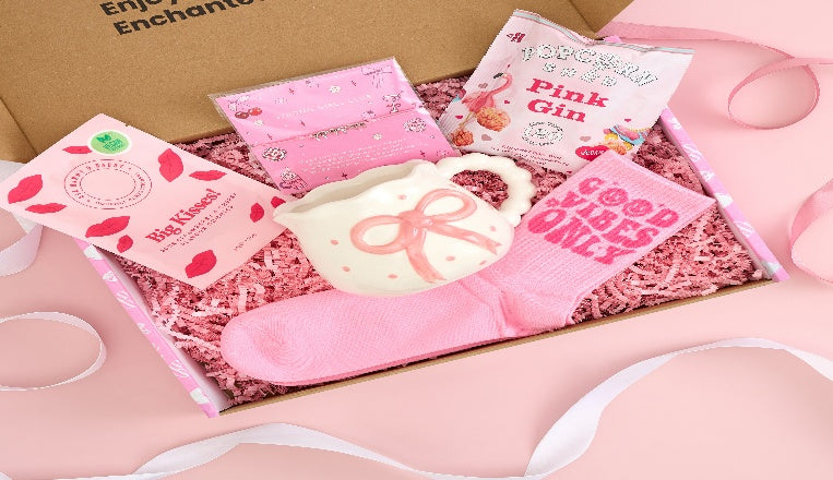 🎀 Strong Girls Club Box