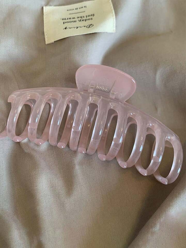 Matte Claw Clip – Soft Pink