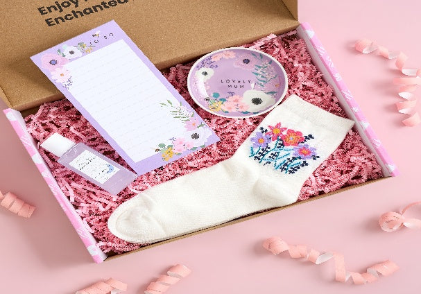 ✨ Lovely Mum Box